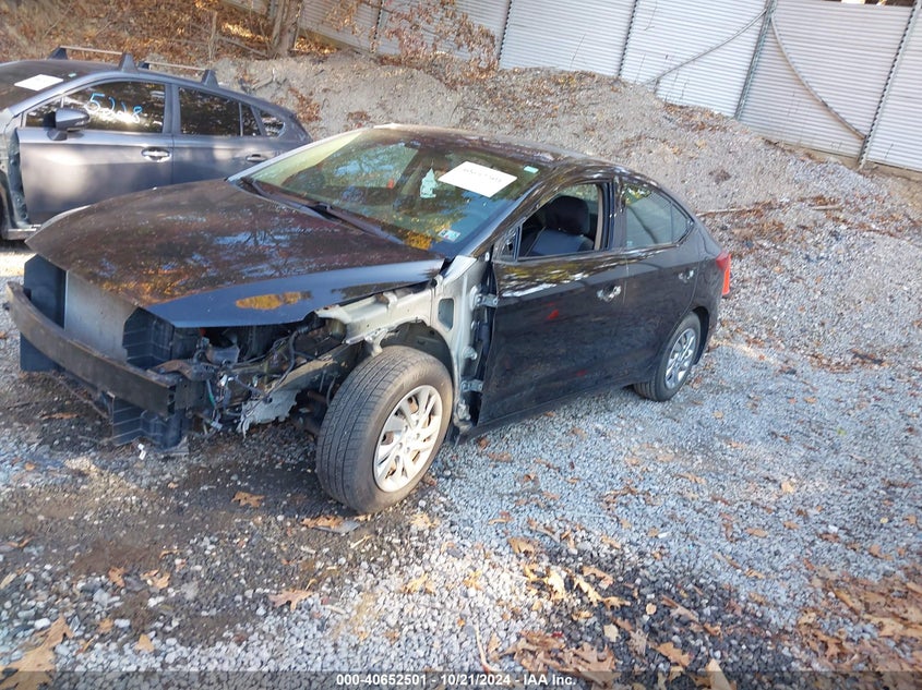VIN KMHD74LF0JU580411 2018 HYUNDAI ELANTRA SE