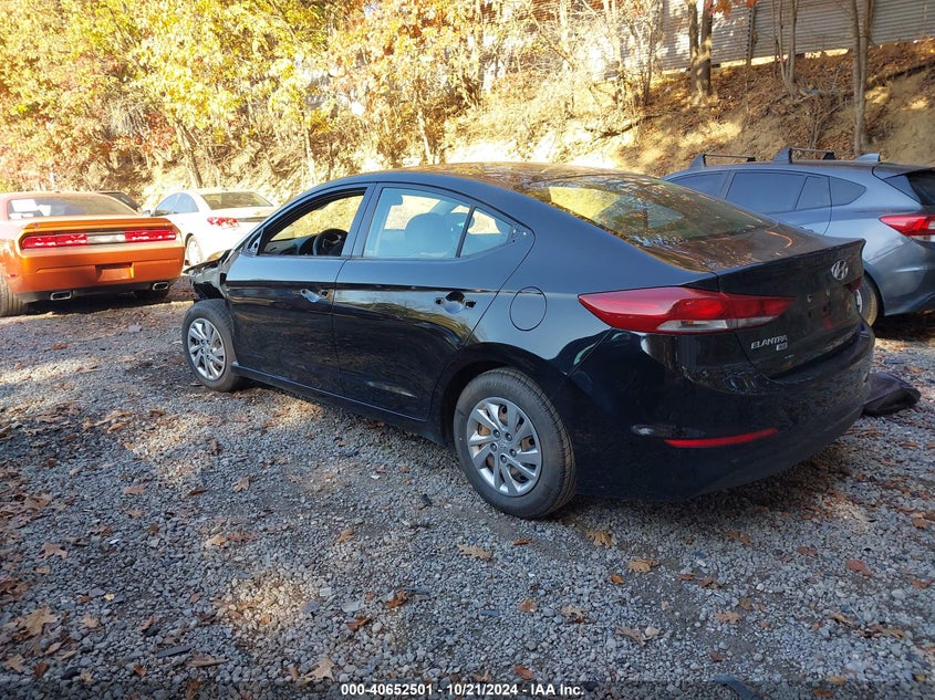 VIN KMHD74LF0JU580411 2018 HYUNDAI ELANTRA SE