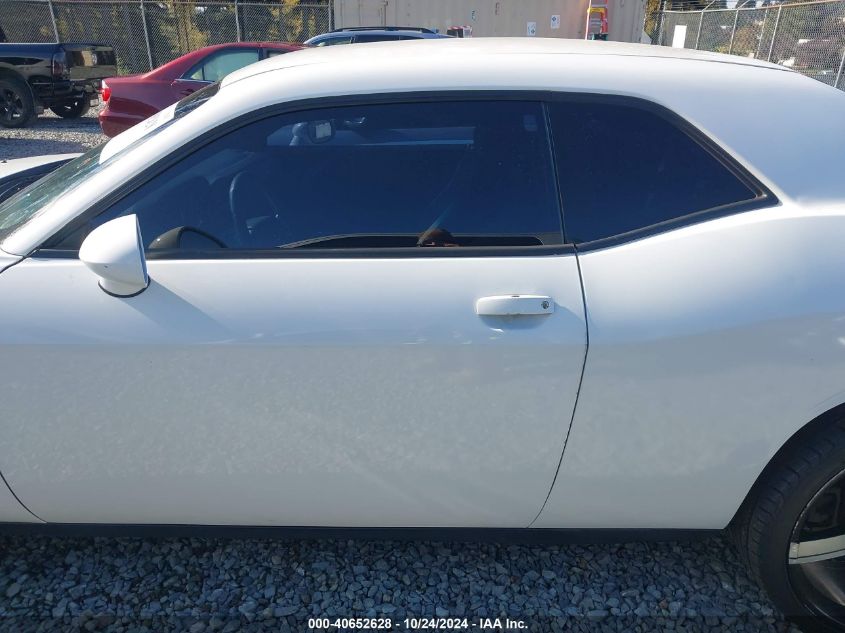 2014 Dodge Challenger Sxt VIN: 2C3CDYAG4EH273817 Lot: 40652628