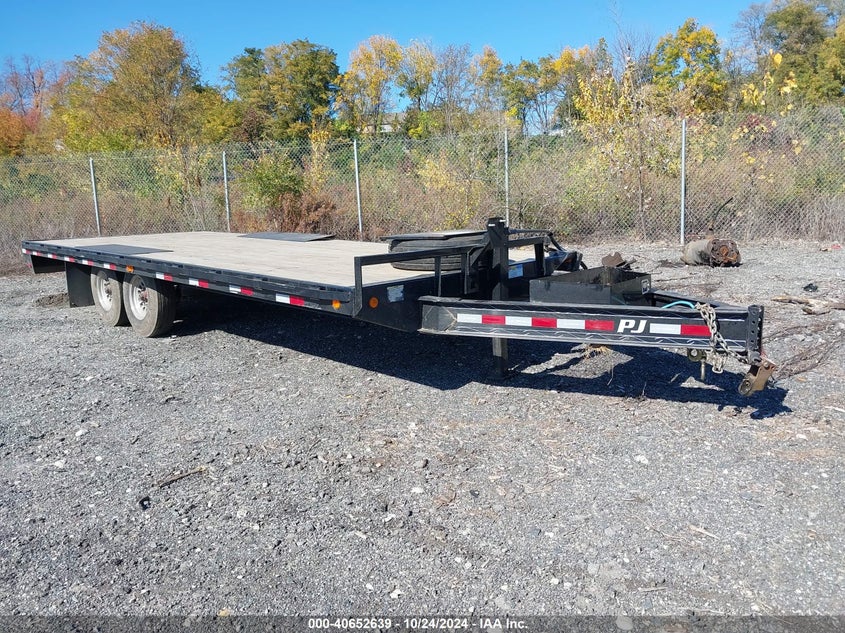 2022 PJ TRAILER