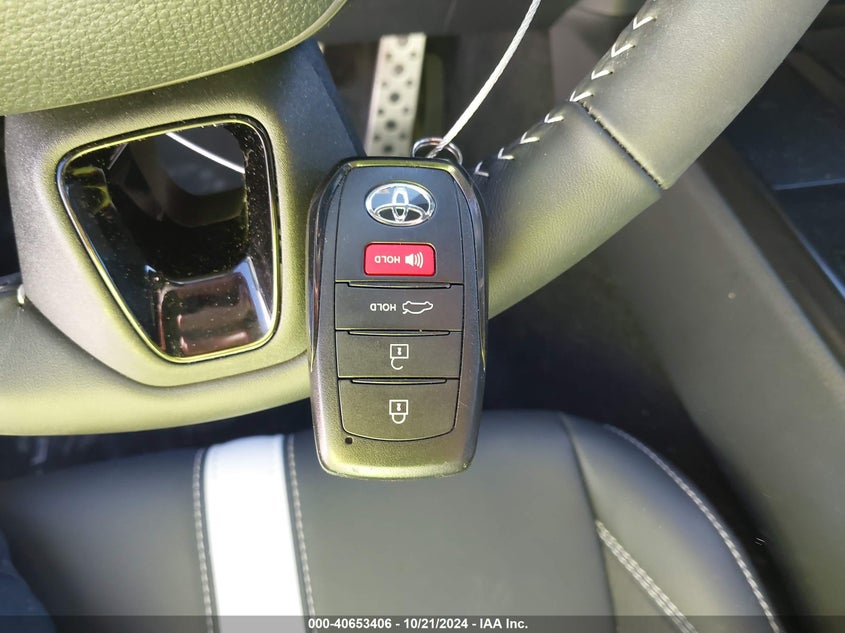 2025 TOYOTA CAMRY SE - 4T1DAACK0SU005126