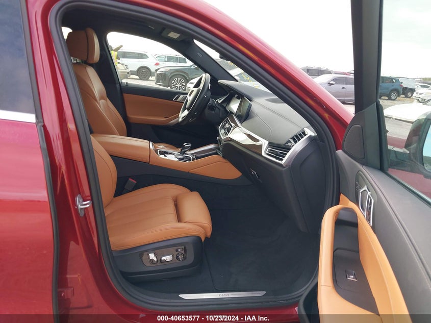 2022 BMW X6 XDRIVE40I VIN: 5UXCY6C06N9K86880