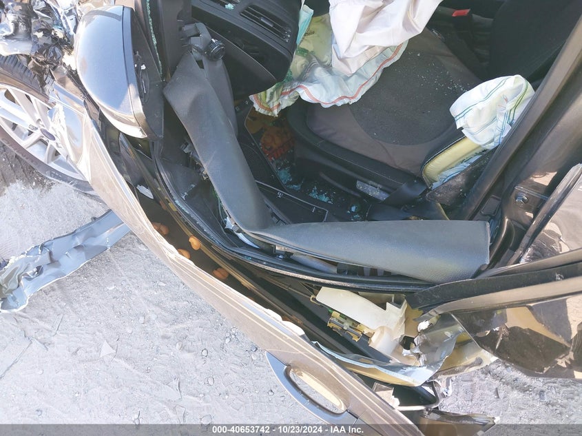 2017 FORD FOCUS SE - 1FADP3F28HL293783