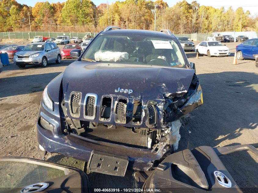 2016 Jeep Cherokee Latitude VIN: 1C4PJLCSXGW257541 Lot: 40653916