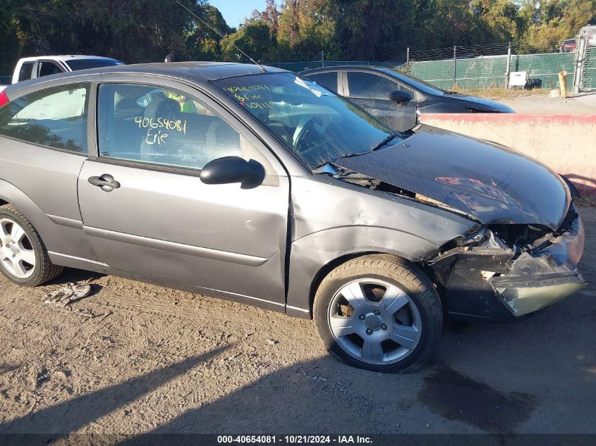 2005 Ford Focus Zx3 VIN: 3FAFP31NX5R159851 Lot: 40654081