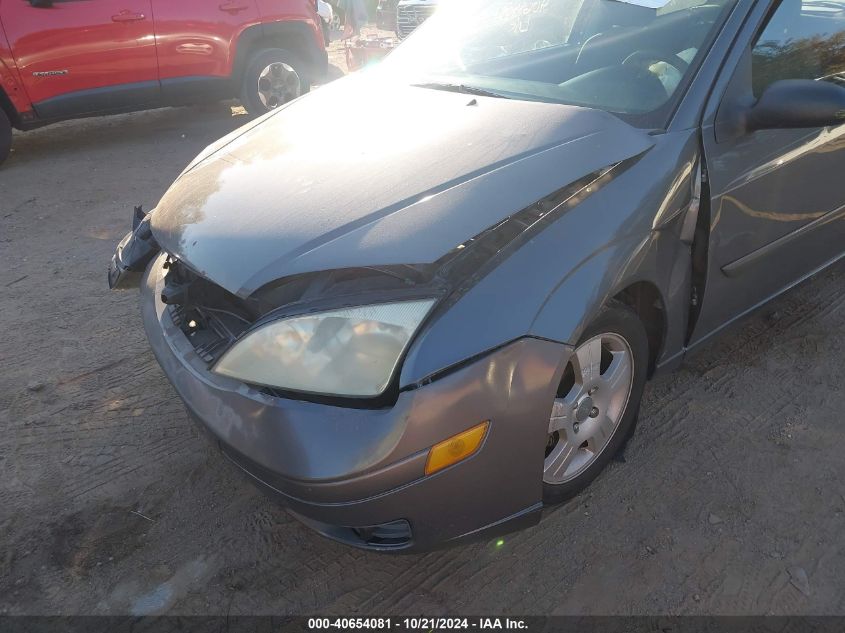 2005 Ford Focus Zx3 VIN: 3FAFP31NX5R159851 Lot: 40654081