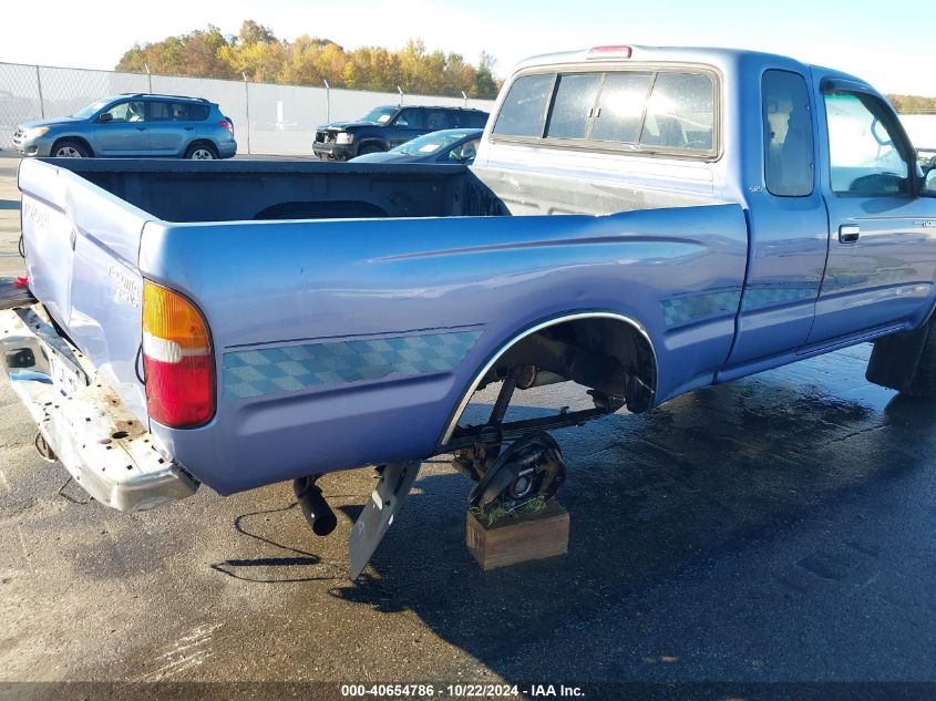 2000 Toyota Tacoma Base V6 VIN: 4TAWN72N0YZ583797 Lot: 40654786