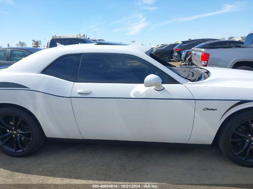 2018 Dodge Challenger Sxt VIN: 2C3CDZAG1JH111028 Lot: 40654914