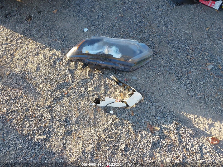 2018 NISSAN ROGUE SV - KNMAT2MV5JP546198