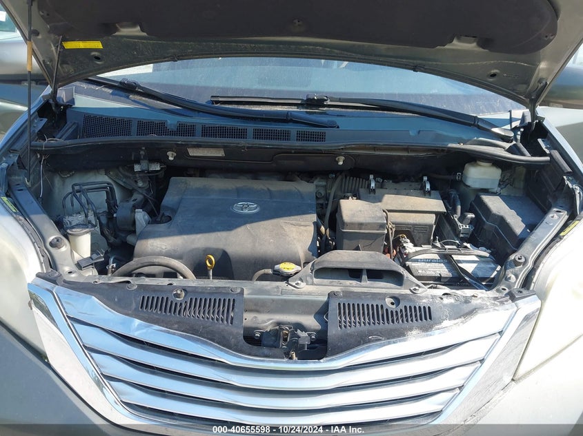 2012 Toyota Sienna Xle/Limited VIN: 5TDYK3DCXCS247806 Lot: 40655598