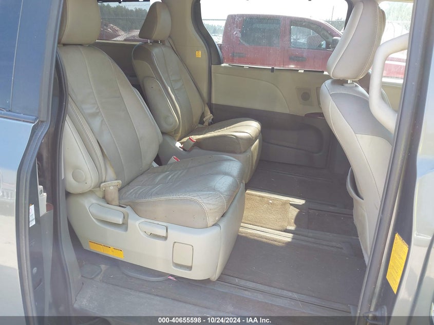 2012 Toyota Sienna Xle/Limited VIN: 5TDYK3DCXCS247806 Lot: 40655598