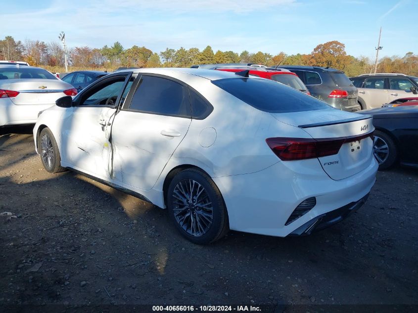 2022 Kia Forte Gt Line VIN: 3KPF54AD2NE500938 Lot: 40656016