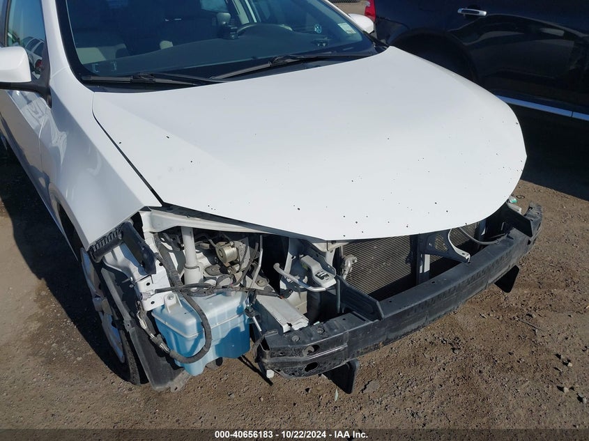 2016 Toyota Corolla Le VIN: 5YFBURHEXGP400617 Lot: 40656183