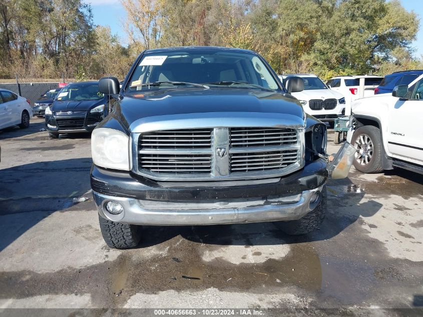 2007 Dodge Ram 1500 Slt/Trx4 Off Road/Sport VIN: 1D7HU18207S182662 Lot: 40656663