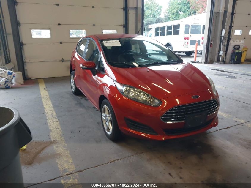 VIN 3FADP4EJ9JM115450 2018 Ford Fiesta, SE no.1