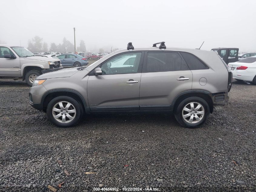 2013 KIA SORENTO LX - 5XYKTDA62DG311889