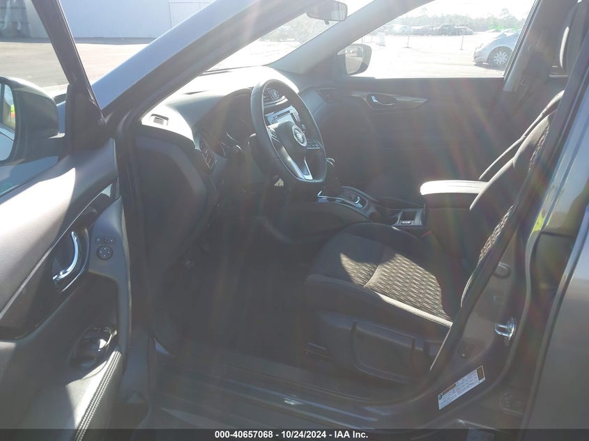 2019 NISSAN ROGUE S - 5N1AT2MT6KC830555