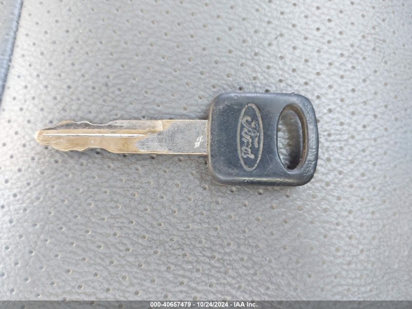 2010 Ford E-350 Super Duty Commercial/Recreational VIN: 1FDSS3EL9ADA72599 Lot: 40657479