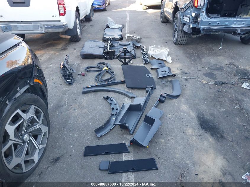 2025 Ford Explorer St-Line VIN: 1FMUK8KH2SGA48666 Lot: 40657500