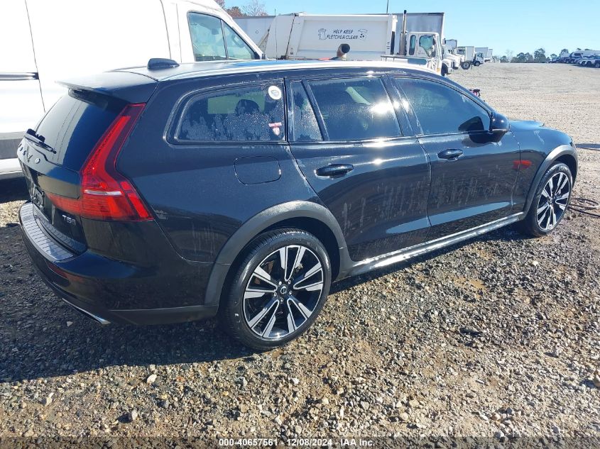 VIN YV4102WK9M1071560 2021 Volvo V60, Cross Country T5 no.4