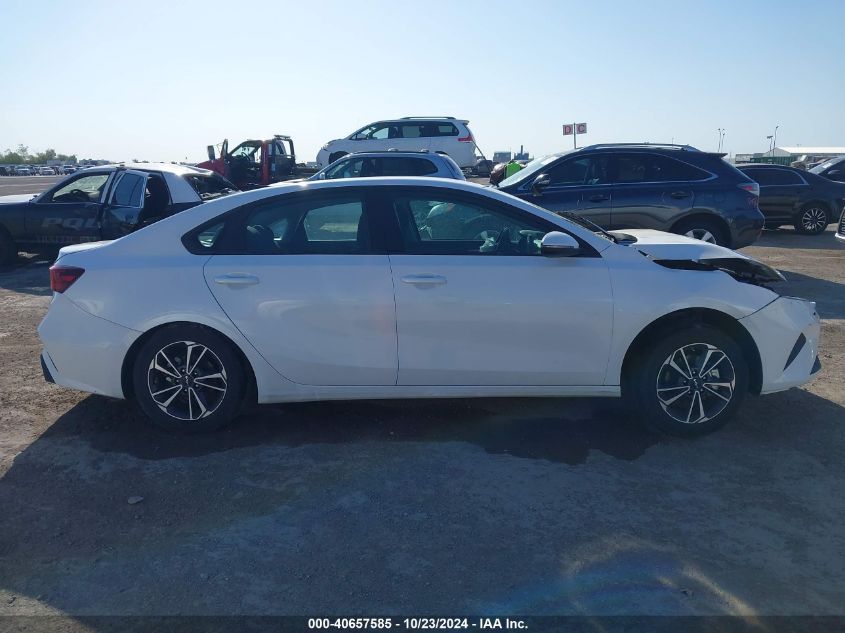 2023 Kia Forte Lxs VIN: 3KPF24AD2PE669210 Lot: 40657585