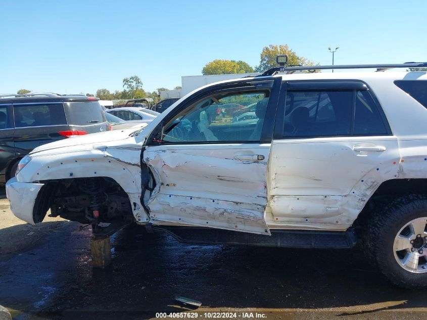 2004 Toyota 4Runner Sr5 V6 VIN: JTEBU14R740042467 Lot: 40657629