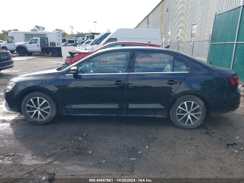 VIN 3VWDB7AJ8JM240887 2018 VOLKSWAGEN JETTA no.14