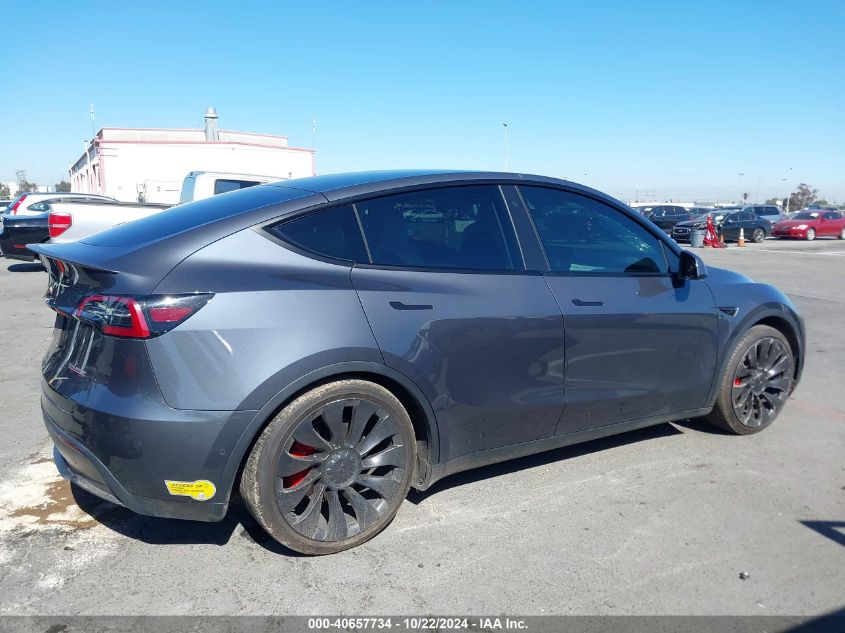 2022 Tesla Model Y Performance Dual Motor All-Wheel Drive VIN: 7SAYGDEF8NF398556 Lot: 40657734