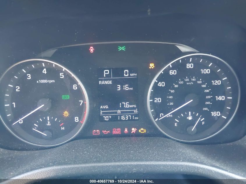 2017 HYUNDAI ELANTRA SE - 5NPD84LF7HH034422