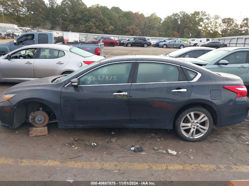 2017 Nissan Altima 3.5 Sl/3.5 Sr VIN: 1N4BL3AP4HC135480 Lot: 40657875