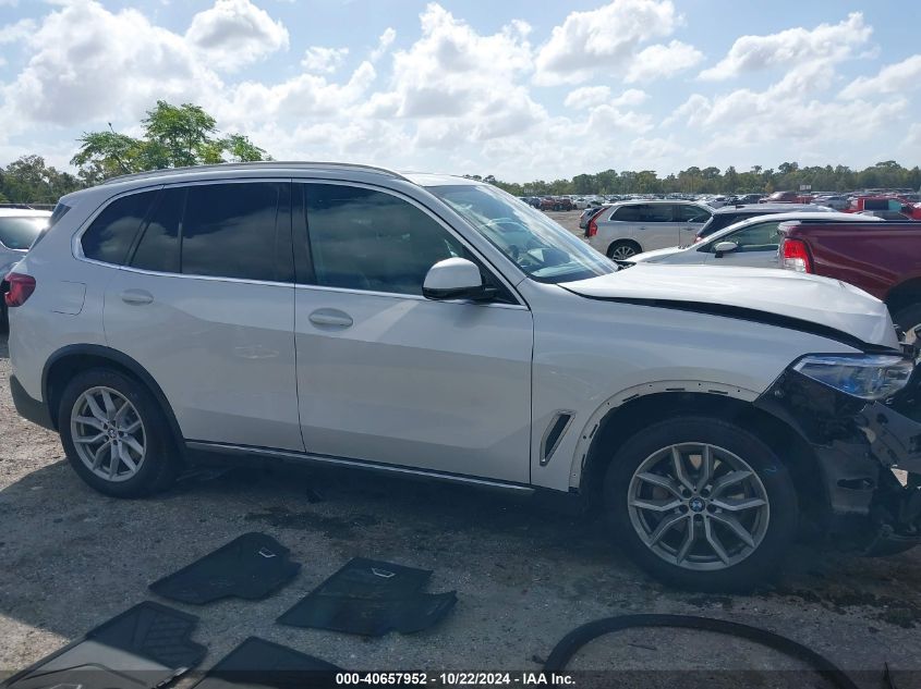VIN 5UXCR6C59KLL21645 2019 BMW X5 XDRIVE40I