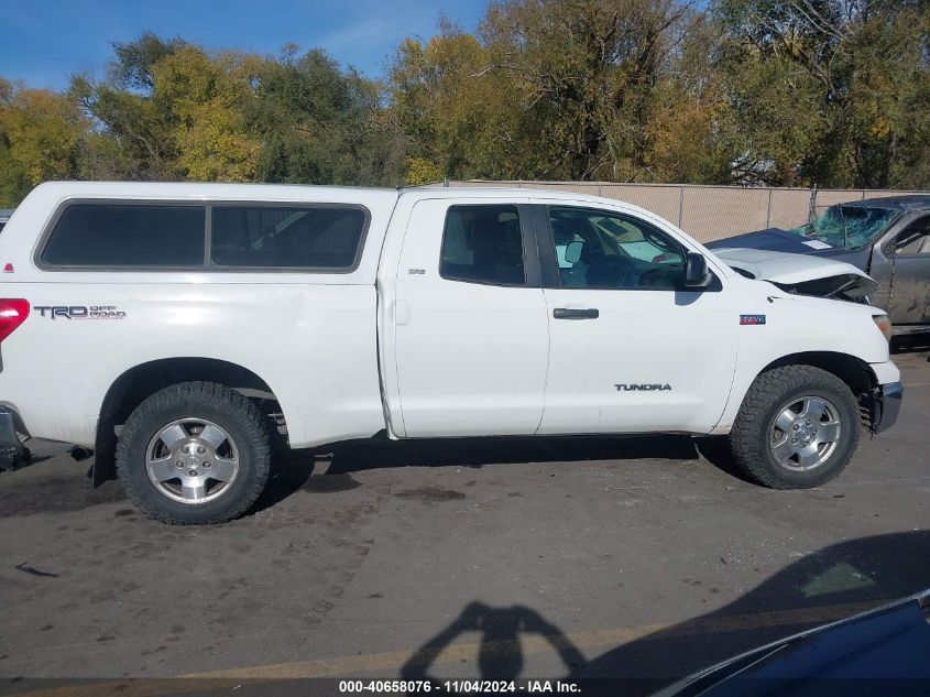 2008 Toyota Tundra Sr5 5.7L V8 VIN: 5TFBV54108X037465 Lot: 40658076