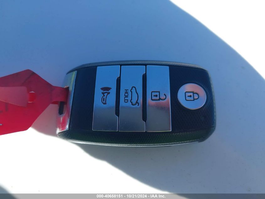 2016 Kia Forte Sx VIN: KNAFZ5A32G5501052 Lot: 40658151