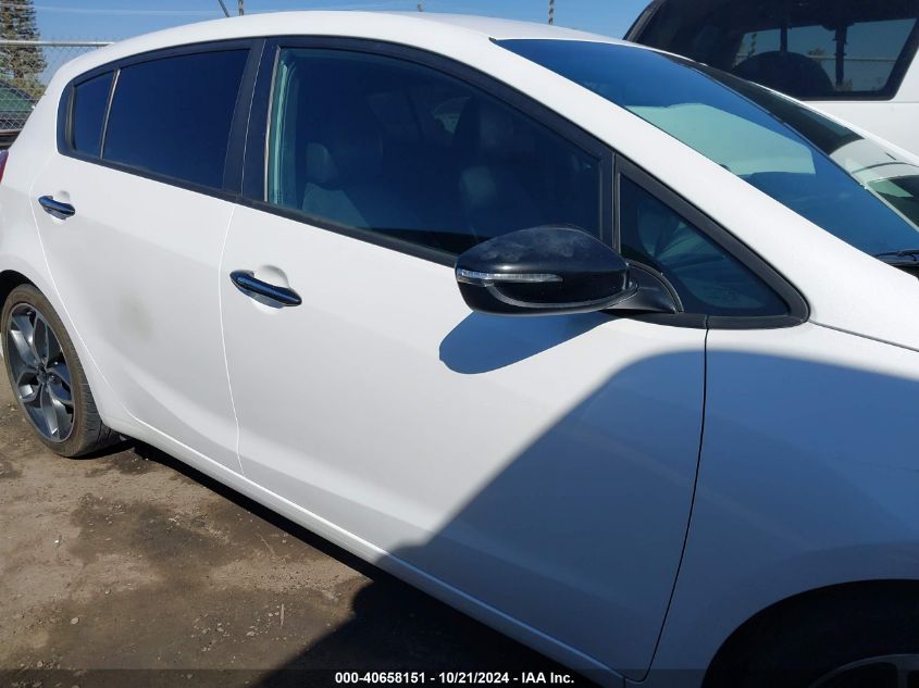 2016 Kia Forte Sx VIN: KNAFZ5A32G5501052 Lot: 40658151