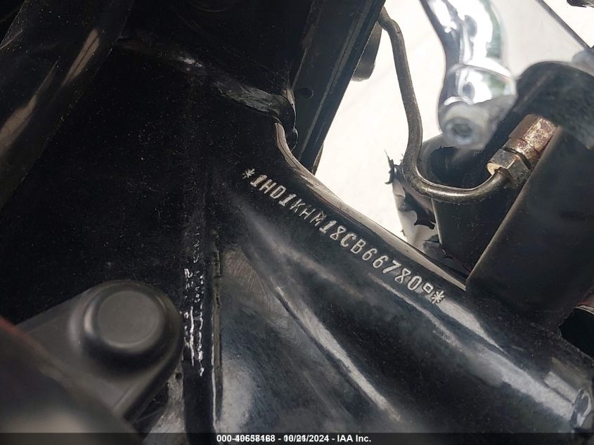 2012 Harley-Davidson Fltrx Road Glide Custom VIN: 1HD1KHM18CB667809 Lot: 40658168