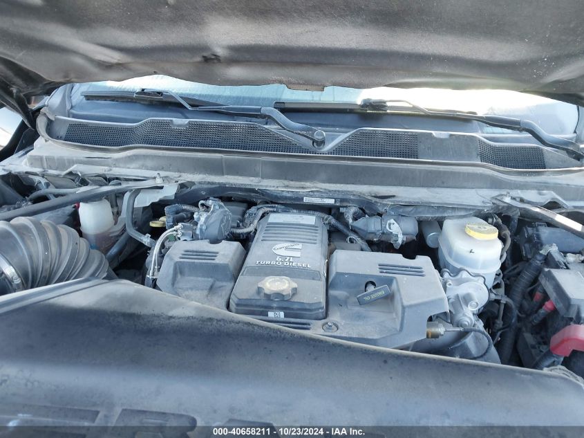 2019 RAM 2500 VIN: 3C6UR5CLXKG719739