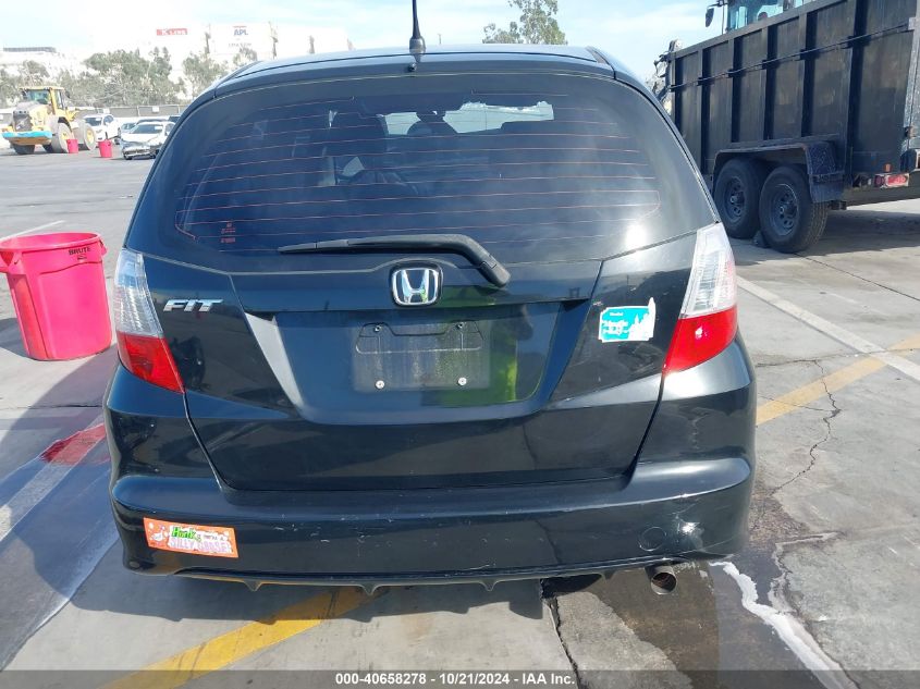 2013 Honda Fit VIN: JHMGE8H33DC056322 Lot: 40658278