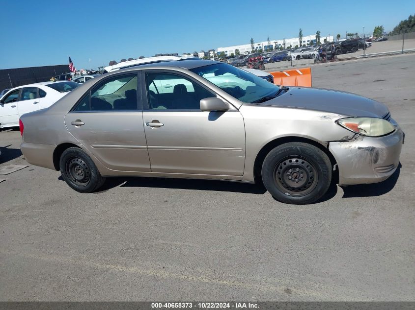 2004 Toyota Camry Le VIN: 4T1BE32K14U906582 Lot: 40658373