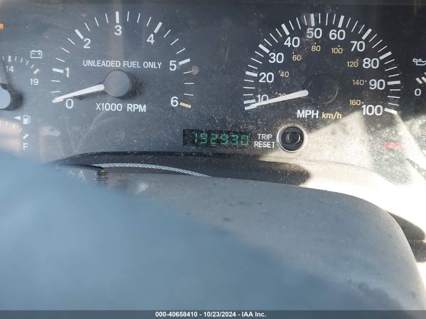 1998 Jeep Cherokee Limited VIN: 1J4FJ78S6WL228009 Lot: 40658410