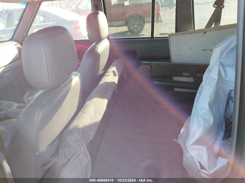 1998 Jeep Cherokee Limited VIN: 1J4FJ78S6WL228009 Lot: 40658410