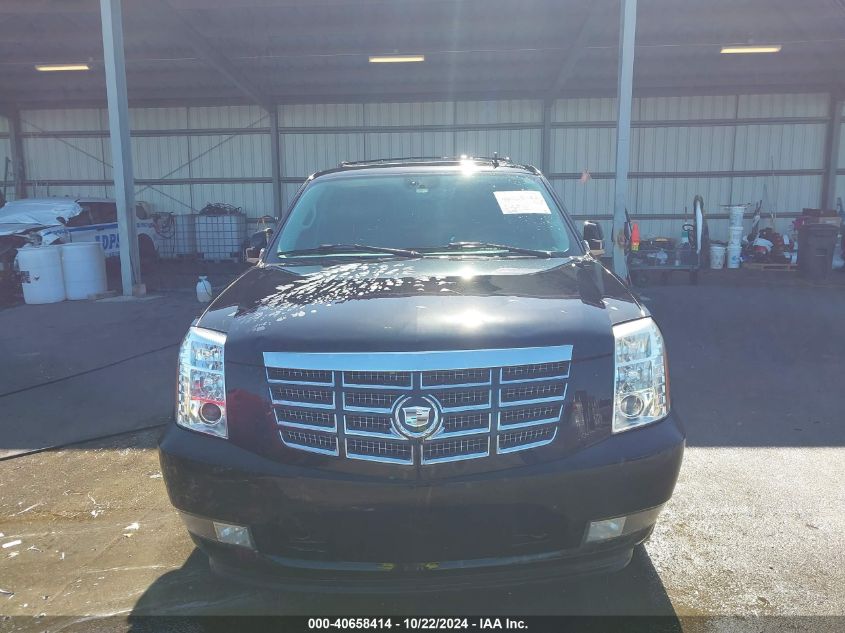 2007 Cadillac Escalade Standard VIN: 1GYFK63877R213326 Lot: 40658414