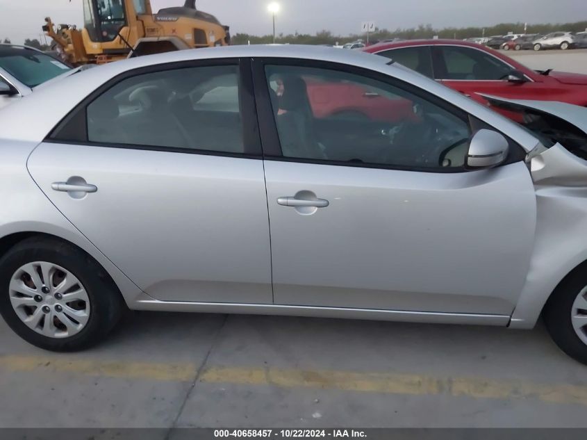 2013 Kia Forte Ex VIN: KNAFU4A23D5734112 Lot: 40658457