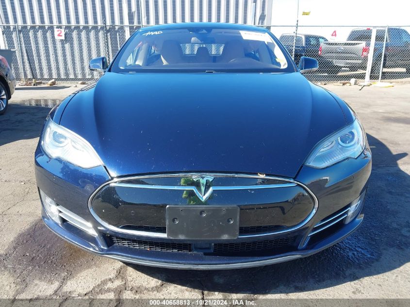 2014 Tesla Model S P85 VIN: 5YJSA1H15EFP62189 Lot: 40658813