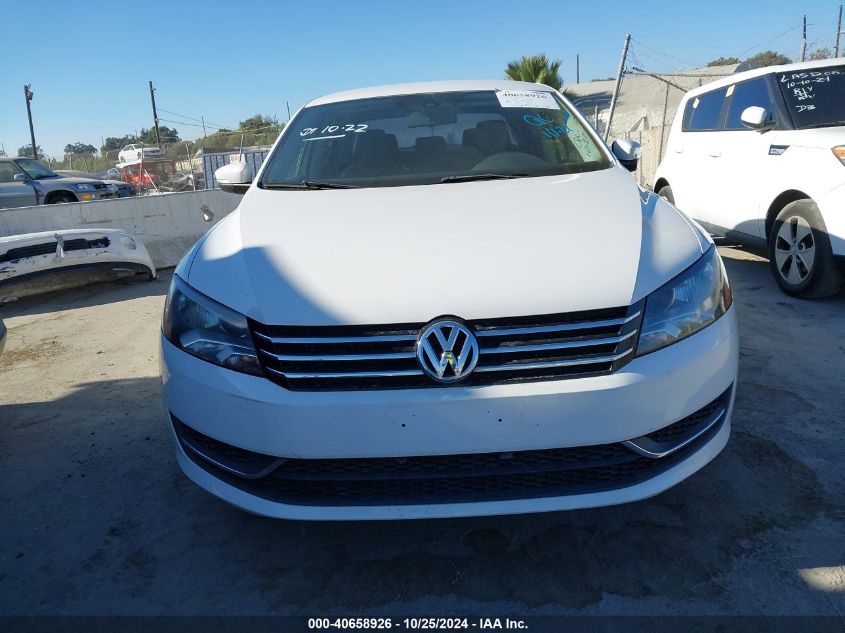 2014 Volkswagen Passat 2.5L Wolfsburg Edition VIN: 1VWAP7A31EC017989 Lot: 40658926