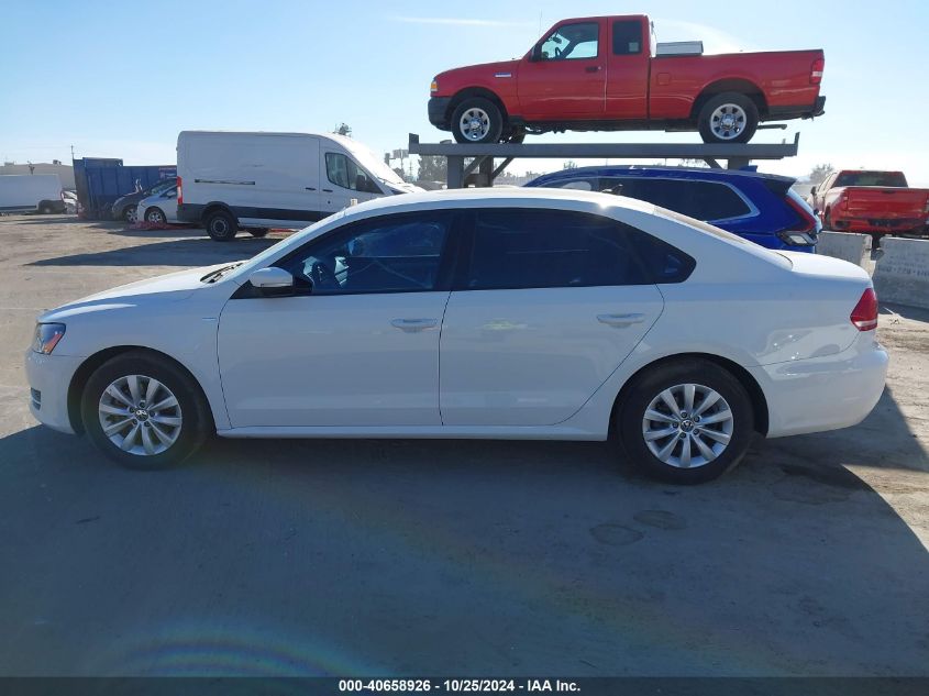 2014 Volkswagen Passat 2.5L Wolfsburg Edition VIN: 1VWAP7A31EC017989 Lot: 40658926