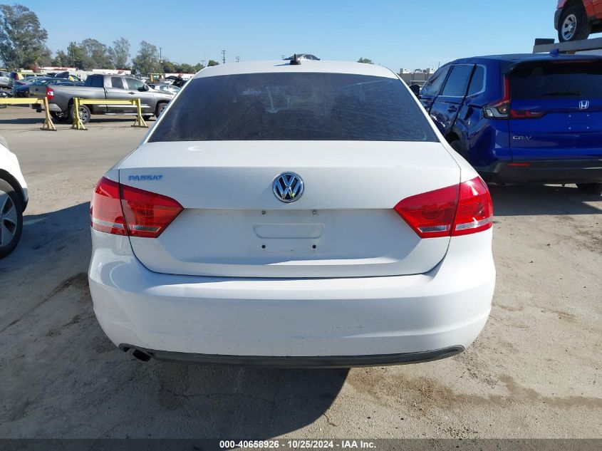 2014 Volkswagen Passat 2.5L Wolfsburg Edition VIN: 1VWAP7A31EC017989 Lot: 40658926