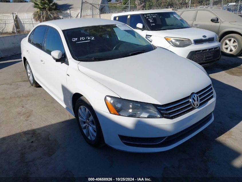 2014 Volkswagen Passat 2.5L Wolfsburg Edition VIN: 1VWAP7A31EC017989 Lot: 40658926