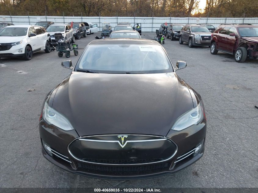 2013 Tesla Model S VIN: 5YJSA1CNXDFP08881 Lot: 40659035