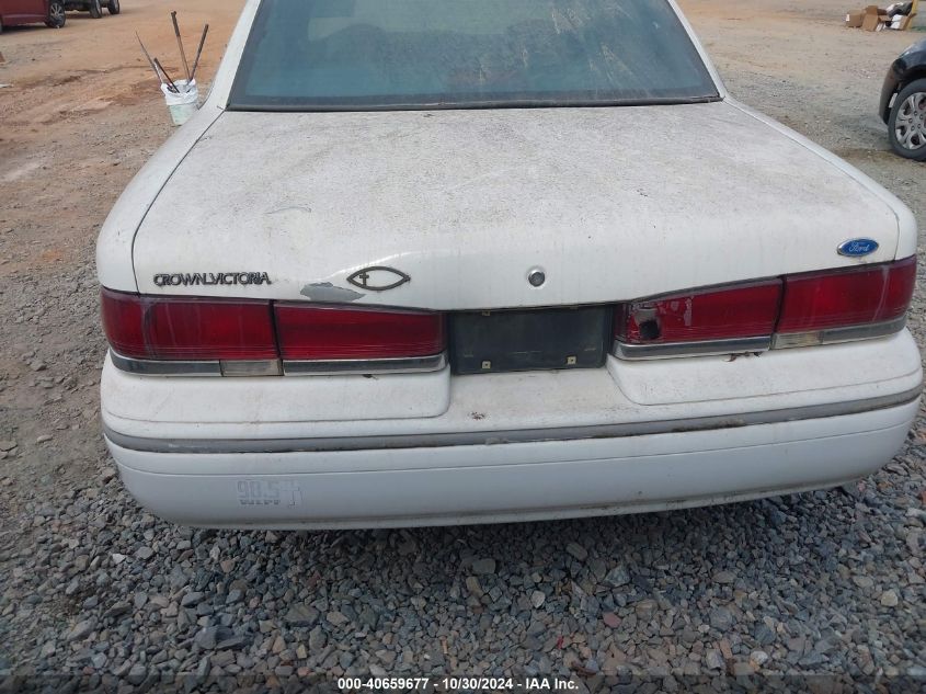 1996 Ford Crown Victoria Lx VIN: 2FALP74W2TX215827 Lot: 40659677