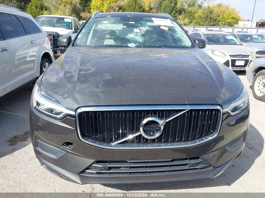 VIN YV4102RK1J1009089 2018 VOLVO XC60 T5 MOMENTUM